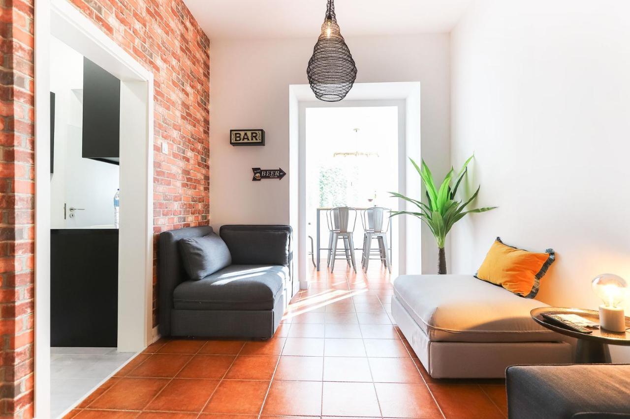 Rato Design With Terrace By Homing Apartment Lisbon Bagian luar foto