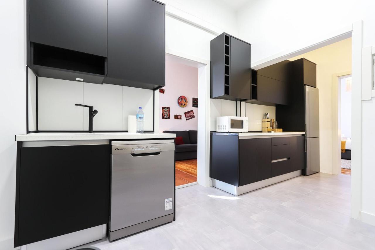 Rato Design With Terrace By Homing Apartment Lisbon Bagian luar foto